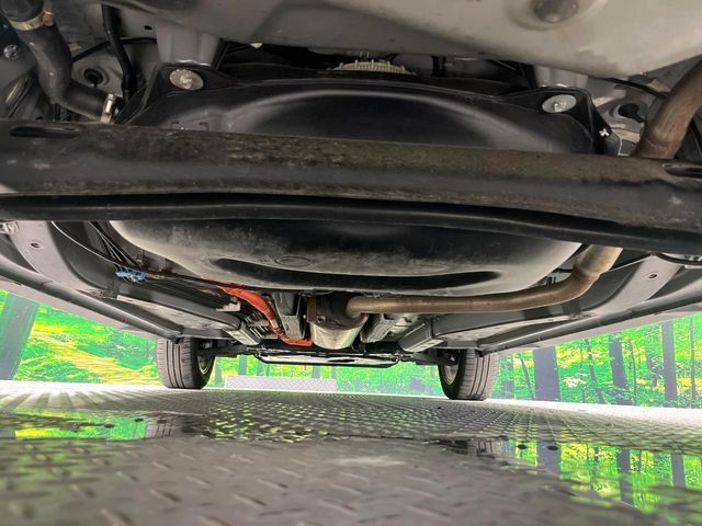 下回りがきれいなうちに、防錆加工の施工がオススメ。降雪地域はもちろん、沿岸部にお住いの方や、趣味でマリン・ウィンタースポーツをされる方にご好評いただいております。