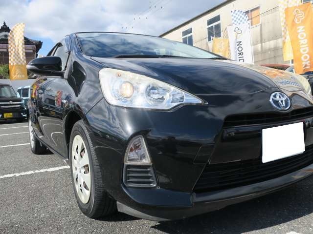 新車販売、新車リースも各メーカーご紹介出来ます！カタログも店内に沢山ご用意がございます！お気軽にお声かけ下さい！