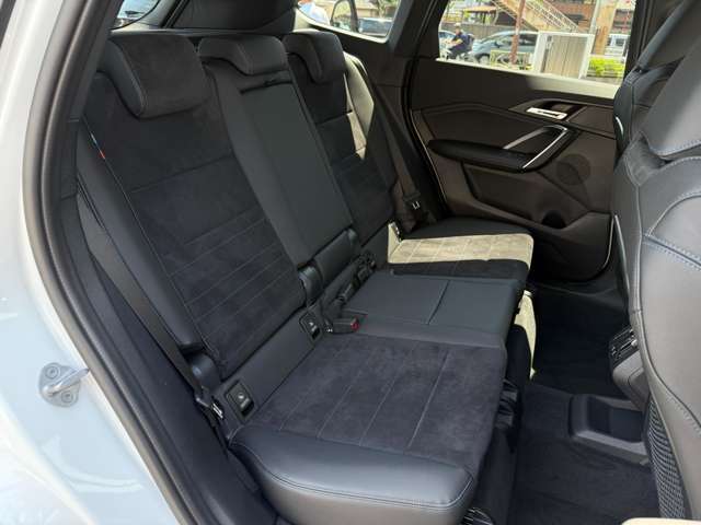 車両の詳細、ご質問につきましては、弊社営業スタッフまでお気軽にご連絡下さいませ。遠方のお客様には実車の詳細画像送信も承ります。お客様からのお問合せをお待ち致しております。無料ダイヤル 0078-6002-028023
