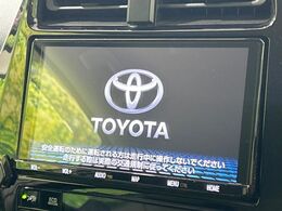 【純正ナビ】人気の純正ナビを装備。オーディオ機能も充実しており、Bluetooth接続すればお持ちのスマホやMP3プレイヤーの音楽を再生可能！毎日の運転がさらに楽しくなります！！