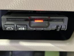 【ETC】高速道路の料金所をストレスなく通過！話題のスポットやサービスエリアに多い「スマートIC」利用時は必須のアイテムです。当店でセットアップを実施、ご納車当日からすぐにご利用いただけます！