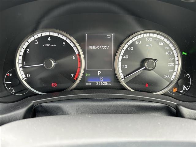 メーターがシンプルで見やすく運転しやすいですね！