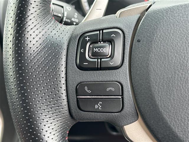 快適なドライブを楽しむための機能が装備されています！運転席から触れるので、使いやすいです！除菌プランいれていただくと、さらに清潔で安心していただけます！