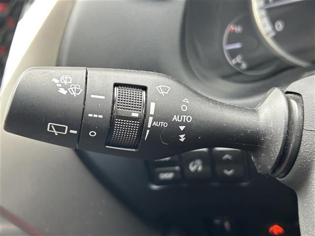 快適なドライブを楽しむための機能が装備されています！運転席から触れるので、使いやすいです！除菌プランいれていただくと、さらに清潔で安心していただけます！