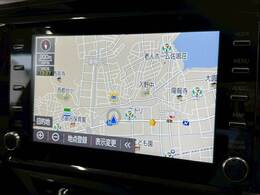 純正8型ナビを装備！！