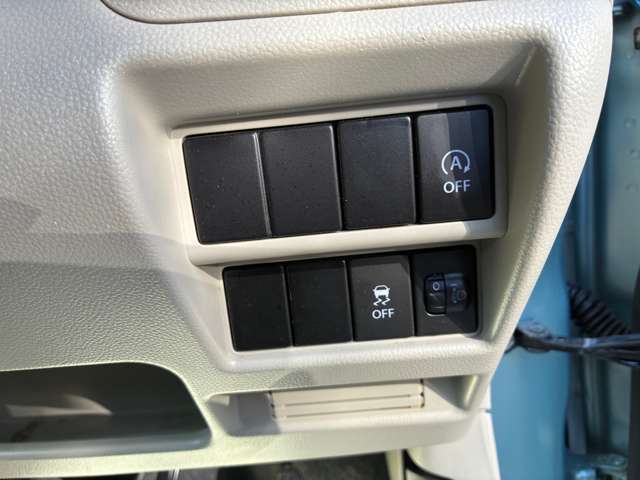 横滑り防止装置装備！