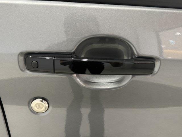 購入後の保証については、新車登録から最長7年間まで延長できるプランもご用意しています！詳しくはスタッフまでお問い合わせください！
