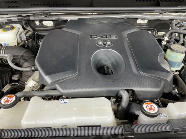 親切・丁寧な専門メカニックスタッフが応対！・車検・点検整備・事故等の修理などアフターサービスも安心。お車のカスタマイズもネクステージのサービススタッフまでご相談ください！