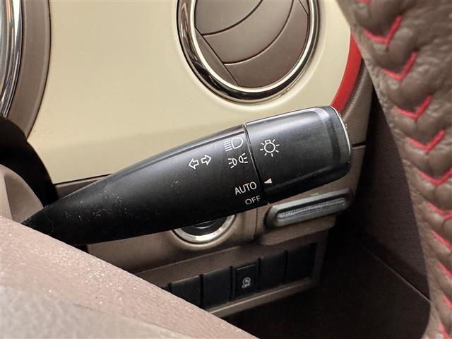 【運転席操作部】快適なドライブを楽しむための機能が装備されています！運転席から触れるので、使いやすいです！除菌プランいれていただくと、さらに清潔で安心していただけます！