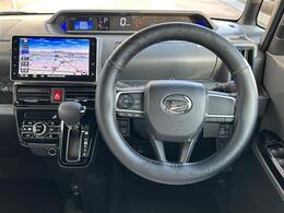 【ハンドル】『ハンドル/ステアリング』の画像になります。写真の内容に関してご不明点、ご質問等がございましたらお気軽にガリバー店舗までお問い合わせください。