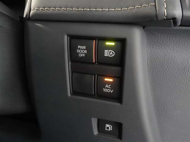 非常時やキャンプなどに役立つAC100Vコンセント付きです。
