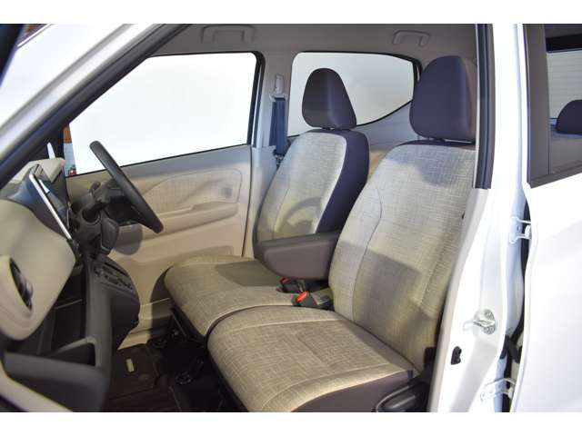 ディーラー車は高い？そんなことはありません！【総額表示】を推進しておりますので、お支払い総額で比較してください！