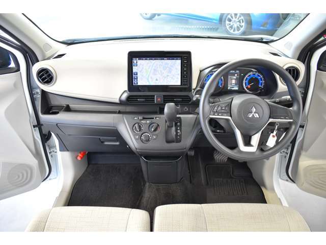 このお車の「見積りが知りたい！」「状態が知りたい！」「在庫あるかな？」などなど気になったらぜひお問い合わせください♪