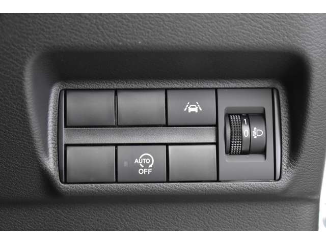 全国の三菱ディーラーで保証修理を受けられますので、遠方の方や、出先での故障にも対応致します。