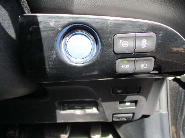 HUD(ヘッドアップディスプレイ、ビルトインETC車載器搭載です！！