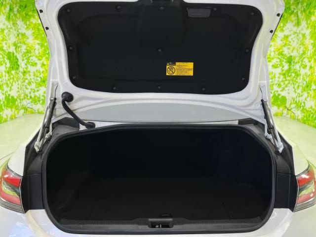 WECARSでは登録（届出）済未使用車や走行距離1万km未満の在庫車も多数ご用意しております！状態は良いものが良いけど、新車は高いな・・・そんなお客様にオススメです！