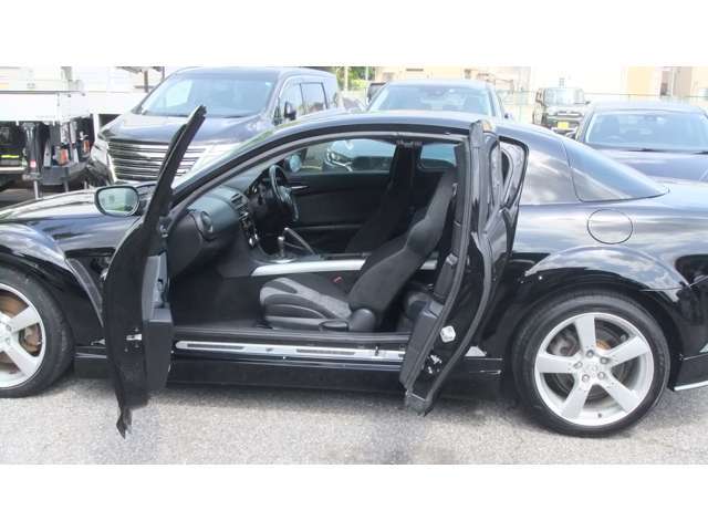 RX-8専門店！安心のの全車、圧縮測定済です。エイトの事なら結構得意です。何でも相談してください。よろしくお願いします。