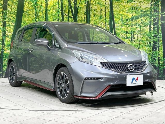 大好評のボディコーティング「弾スプラッシュコート」もご納車までに施工可能。通常のガラスコートと異なる、耐久年数6年の無機質ガラスコーティングが、ボディをキレイな状態に保ってくれます。