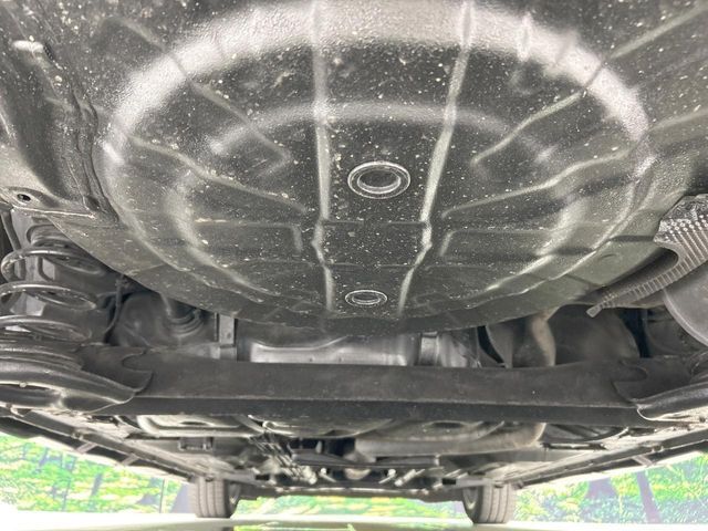 下回りがきれいなうちに、防錆加工の施工がオススメ。降雪地域はもちろん、沿岸部にお住いの方や、趣味でマリン・ウィンタースポーツをされる方にご好評いただいております。