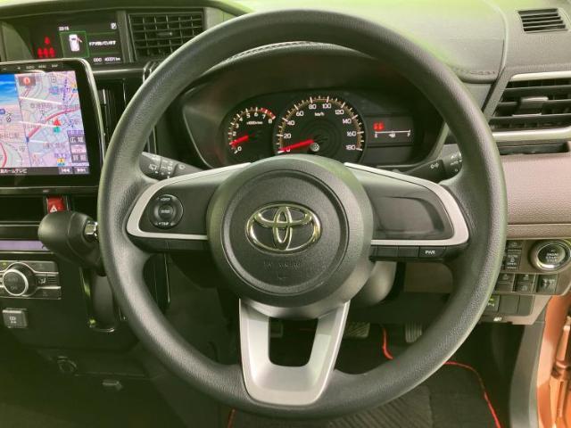 WECARSの展示場では実際に見て、触ってお車をお選びいただけます！知識の豊富な営業スタッフが様々なカーライフをご提案いたします！