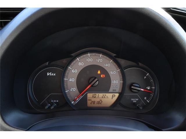 メーターまわりがシンプルで、視認性、デザイン、安全性ともにバッチリです。