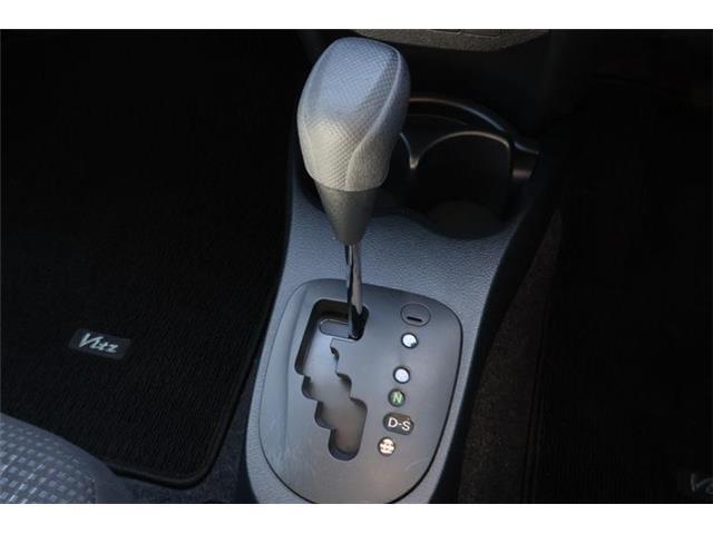 シフト操作がしやすく快適なドライブをお楽しみいただけます。