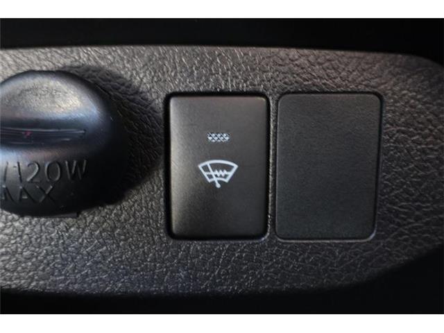 マツダオートザムの正規ディーラー、スズキ、ダイハツの副代理店の登録もしています。オールメーカーからお客様にぴったりの1台をお探しいただけます。