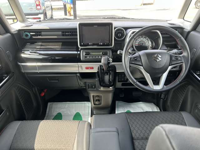 販売だけではなく、修理・板金・車検とアフターでもお付き合いをしたいと思っております！用品等も多数扱っております！