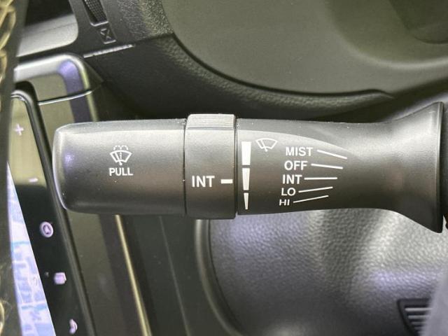 国産車から輸入車まで多様なお客様のニーズのお応えできるように、全国規模で豊富な在庫展開！車のことならWECARSへ！