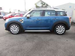 【創業36年】　輸入車専門！！安心・丁寧なサービスをお約束させていただきます。スタッフ一同、ご来店、お問合せ、お待ちしております。