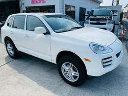 当店のお車は車検整備、納車整備の際、記載料金より追加料金など一切頂いておりません。質の良いお車をお探しの方、是非当店にお任せください。