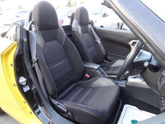 ルームクリーニング済みの車内はとてもキレイです☆ご納車前に再度ルームクリーニングを施工いたします☆