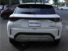 マイルドハイブリッドを搭載！アイドリングストップ発進時も違和感なくモーターで発進！！燃費もよくなります★