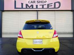 お車のコンディションチェック、メンテナンス、各種オイル交換も当社にお任せ下さい。3級整備士在籍。