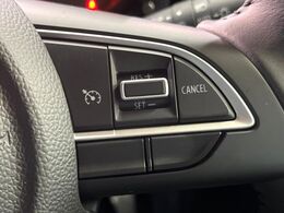 【アダプティブクルーズコントロール】高速道路での長距離走行が楽に！！自動で速度を保つクルーズコントロールが、衝突軽減システムと連携し、前方の車両を感知して車間を保つように速度調節してくれます！！