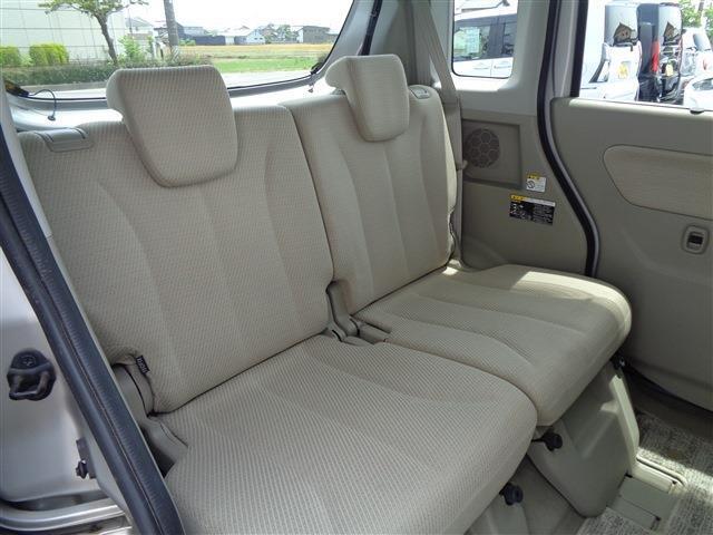納車前には専用のクリーナーで除菌、消臭、抗菌洗浄いたしております。気持ちのよい空間作りを心掛けております。