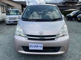 「サンクオート」では、安くて良質な車をお客様にお届けできるように仕入れにもこだわっております。内装はもちろん、外装も是非ご覧ください。