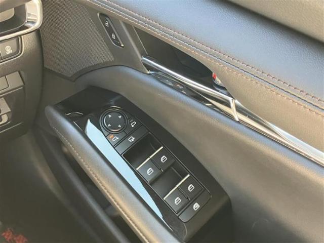 ご購入後の車検やメンテナンスもWECARSにお任せください！自社で整備から修理まで行っておりますので、ご納車後のアフターフォローもお任せください！