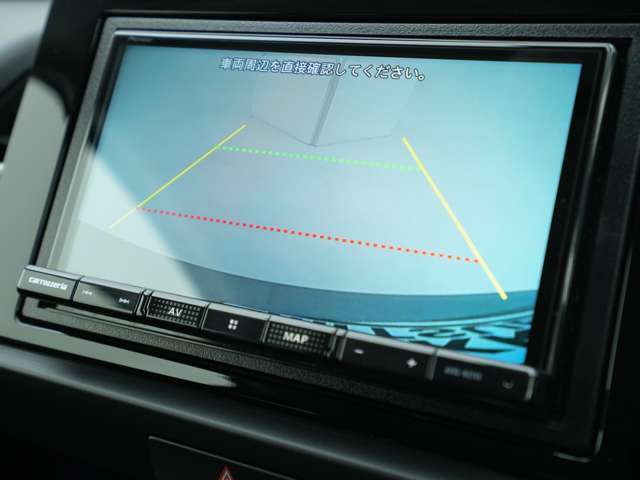 バックカメラ★ガイド線が表示されますので駐車も安心ですよ♪