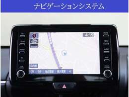 【装備】純正8型ディスプレイオーディオ＋ナビが付いています。BluetoothオーディオやUSB接続などの音楽機能がご利用頂けます。