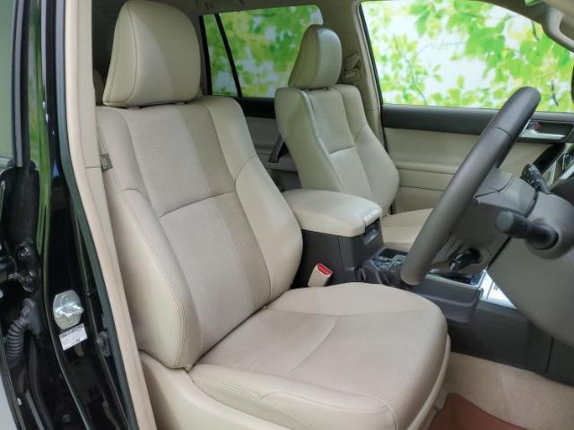 「この車の写真をもっと見たい」「状態が気になる」「この装備はついている？」どんな小さな疑問でもお気軽にお問い合わせください！