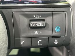 【プロパイロット】高速道路での長距離走行が楽に！！渋滞時と巡回走行のシーンで、アクセル・ブレーキ・ステアリングを自動で制御し、長距離運転の負担を軽減してくれます♪