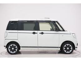 県内13店舗にて常時500台以上ダイハツ車を展示中です。見て、触って、納得のいく一台をぜひ見つけてください。