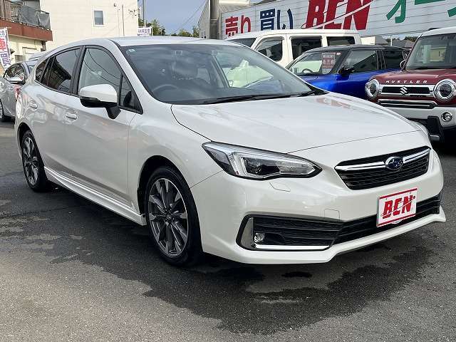 全店在庫10.000台！！お客様のカーライフに合わせたご希望の1台がきっと見つかります！！