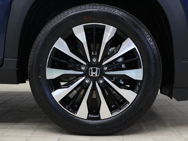 【ディーラー】ならではの上質な車と購入後も安心していただけるバックアップ体制！小さなことでもお気軽にお問合せ下さい！