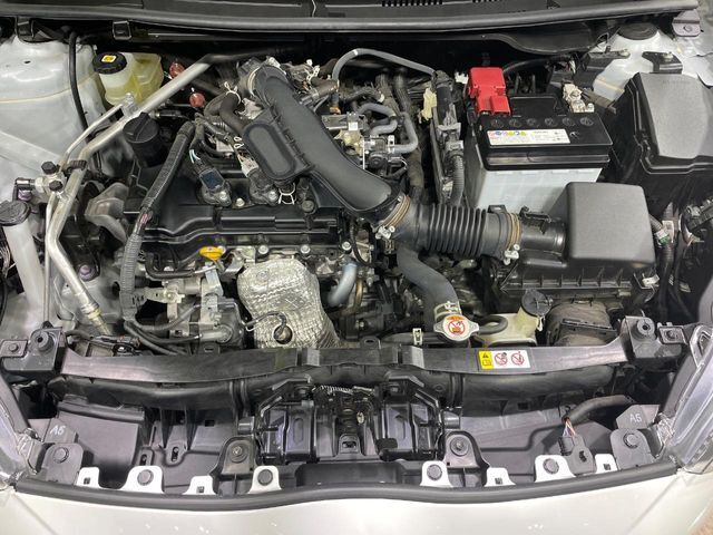 親切・丁寧な専門メカニックスタッフが応対！・車検・点検整備・事故等の修理などアフターサービスも安心。お車のカスタマイズもネクステージのサービススタッフまでご相談ください！