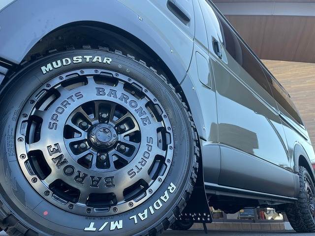 17インチ　ファブレス　ヴァローネ AP-12　マッドスター　インストール！