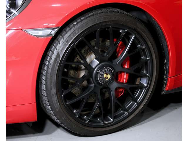 GTS専用20インチRSスパイダーデザインホイール