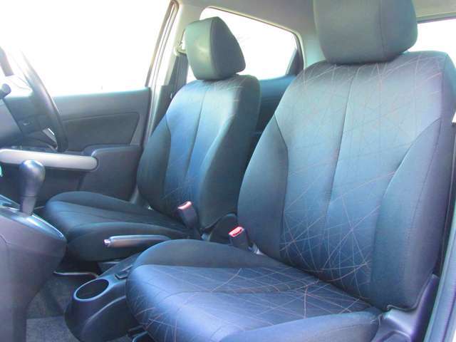 全車両総額販売！管轄陸運局（尾張小牧、春日井、一宮ナンバー）以外の登録の場合、別途登録料必要になります。