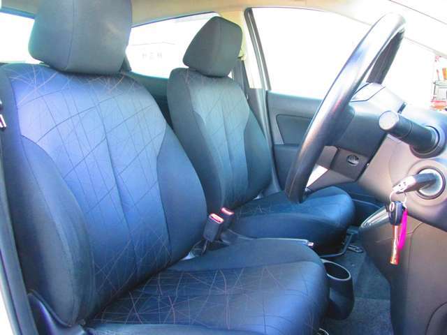 全車両総額販売！管轄陸運局（尾張小牧、春日井、一宮ナンバー）以外の登録の場合、別途登録料必要になります。